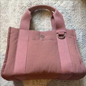 EUC Lululemon Boxy Mini Tote